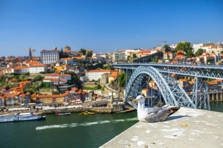 Portugal: 9.3 µg/m3 in 2019